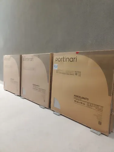 Porcelanato Pedra Granilhado Borda Reta Externo 90x90cm Lounge SGR Hard Portinari