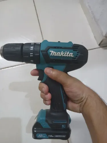 Parafusadeira makita 12v hp333