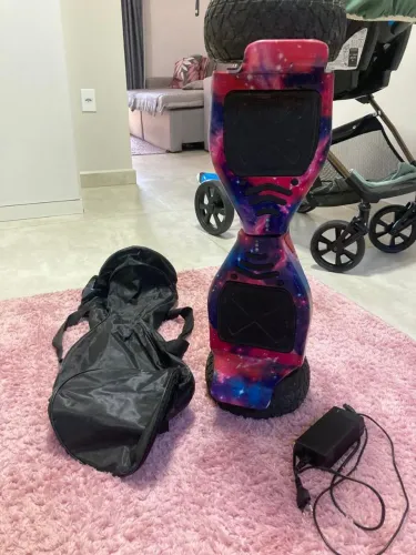 hoverboard colorido com carregador e capa junto