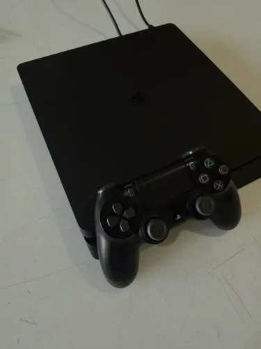 PlayStation 4 Slim Desbloquead0