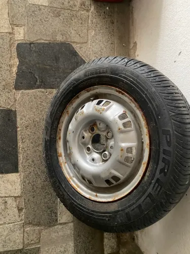 Pneu aro 13 pirelli