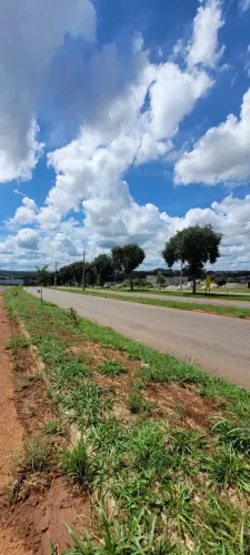 Excelente lote comercial com 560 m2 frente para avenida Anápolis