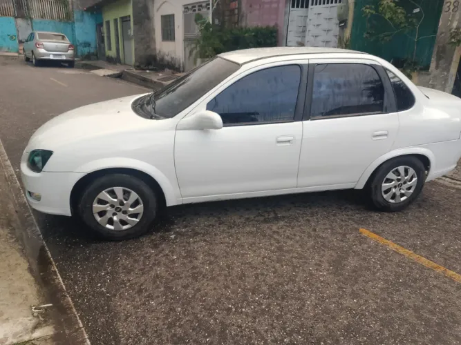 Chevrolet Classic Life/ls 1.0 VHC Flexp. 4P 2015