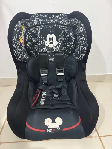 Cadeirinha mickey