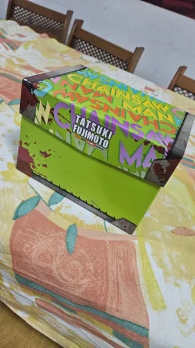 Box Chainsaw Man (+5 marca páginas)