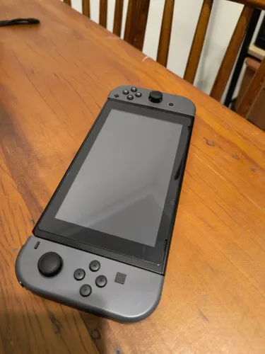 Nintendo Switch 1 V2 + 3 jogos originais + Joycons extras originais + Cartão 256gb