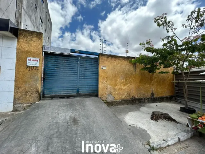 Terreno à venda no bairro São Francisco