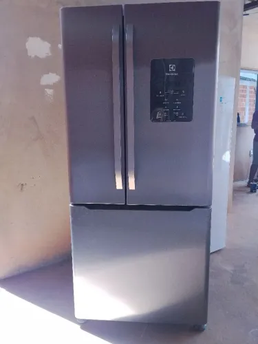 Geladeira Electrolux side by side 579 litros