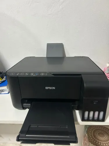 Vendo essa empressoura semi nova