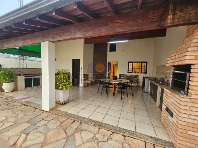 Bairro Centro , Casa, Mirassol.
