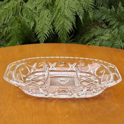 Petisqueira Vintage - Formato Navete - Cristal Tcheco da Bohemia - 3 Divisórias