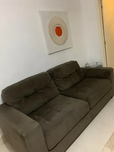 Apartamento Charmoso e Totalmente Mobiliado em Localização Privilegiada