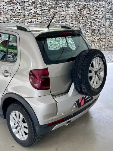 Volkswagen Crossfox 1.6 MI Total Flex 8V 5P 2013