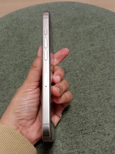 iPhone 16 pro 128gb Prata 