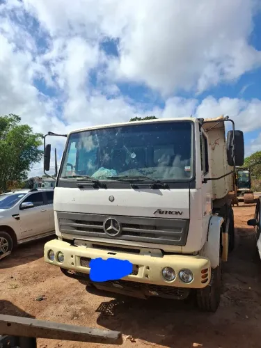 Caçamba Mercedes 2729 K