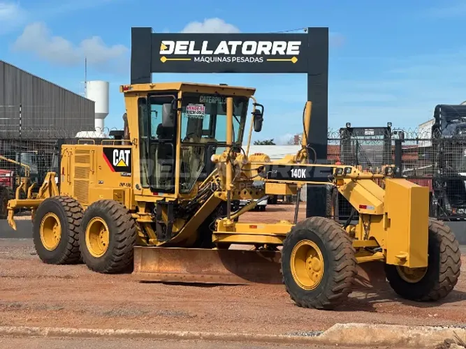 CATERPILLAR 140K 2017 EXTREMAMENTE CONSERVADA PRONTA PARA TRABALHAR