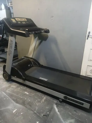 Esteira Profissional Moviment RT250