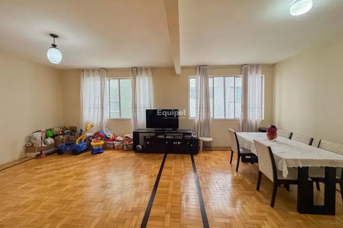 Apartamento para Locação com 4 Quartos, Suíte e 145m² no Funcionários Belo Horizonte
