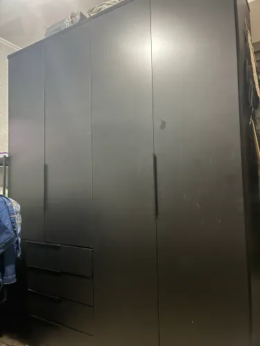 Guarda roupa 4 portas