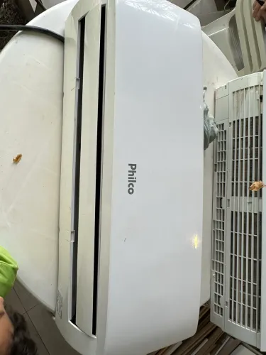Ar condicionado 12000 btus ar frio Philco pouco usado