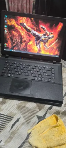 Notebook Acer dual core ?gb DDR3 SSD de 120gb ótimo pra trabalhar estudar 