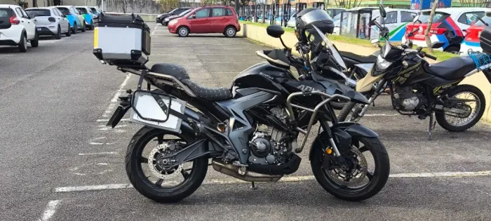 Zontes 350T com bauleto