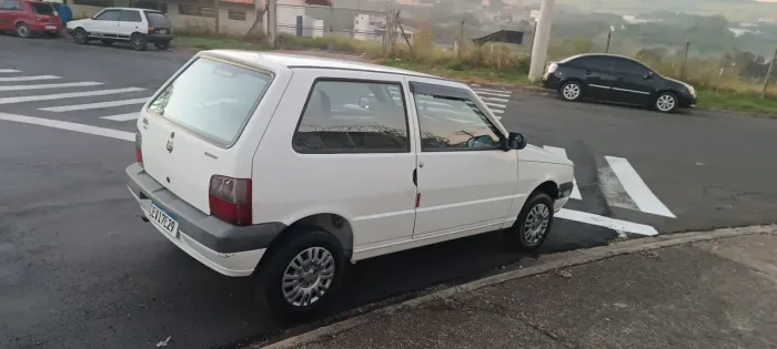 Fiat Uno Mille 1.0 Fire/ F.flex/ Economy 2P 2012