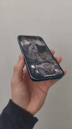iPhone 13