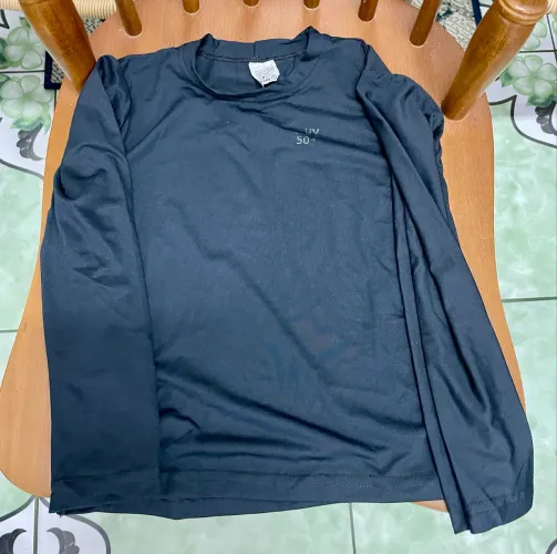 Camiseta infantil com proteção UV - TAM M
