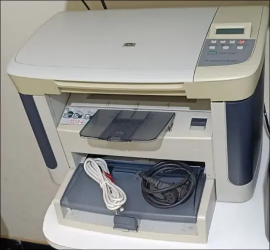 Impressora Multifunciona (scanner) HP Laserjet M1120 MFP - USADA