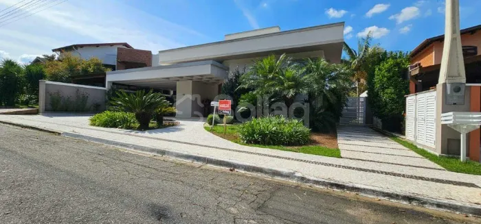 CASA PARA COMPRAR NO CONDOMÍNIO VISTA ALEGRE SEDE NA CIADE DE VINHEDO - SP