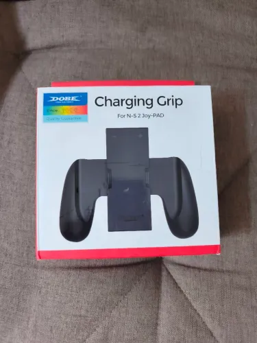 Controle Grip Carregador Nintendo Switch Joy-Con DOBE + Cabo USB