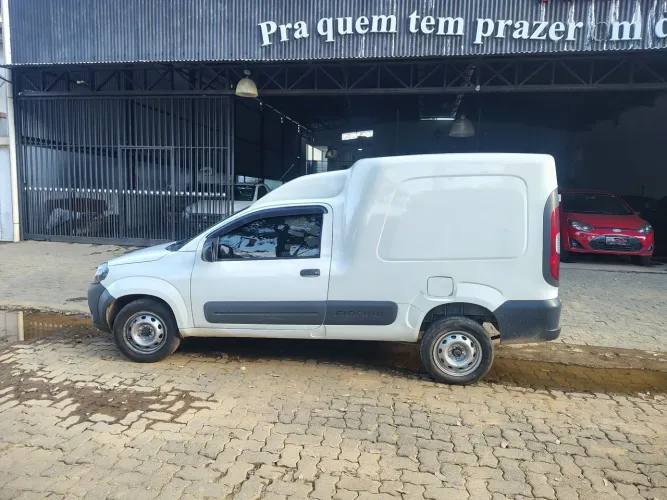 Fiat Fiorino Furgão Work. Hard 1.4 Flex 8V 2P 2020