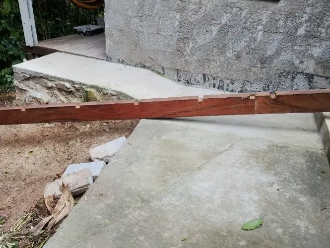 Madeira de 6m angelim pedra 800 pilas so