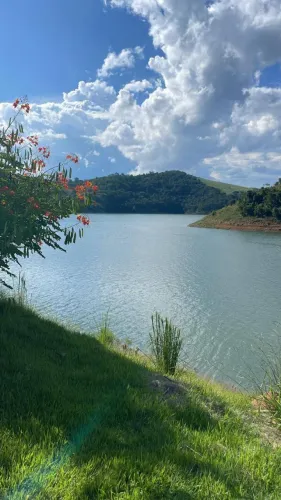 ? Área Rural 145 Mil m² em Natividade da Serra - Acesso por Barco