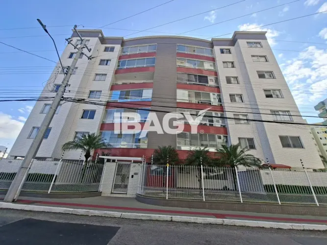 Excelente Apartamento 3 dormitório(s) em Pagani - Palhoça