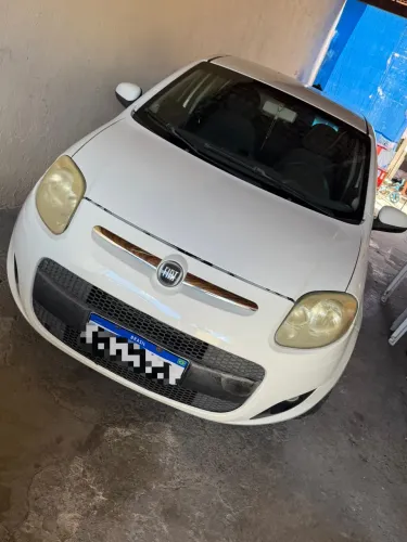 Fiat Palio Attractive 1.0 EVO Fire Flex 8V 5P 2013