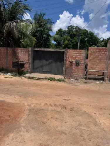 casa parcelada boa no Senador Helio Camposo