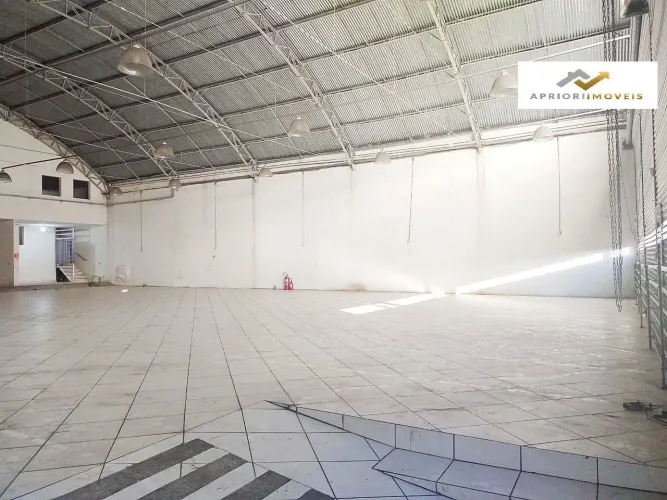 Galpão para alugar, 700 m² por R$ 19.700,00/mês - Vila América - Santo André/SP