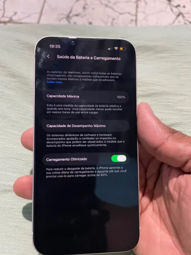 Vendo iPhone todo bom!