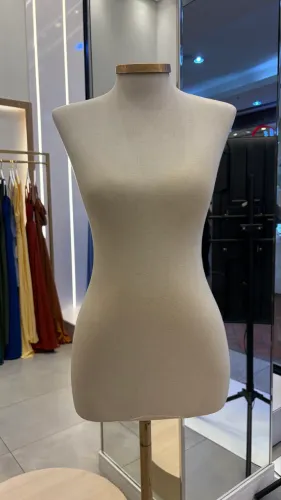 Manequim Busto Dourado