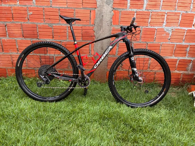 Bicicleta ORBEA ALMA 29 carbono