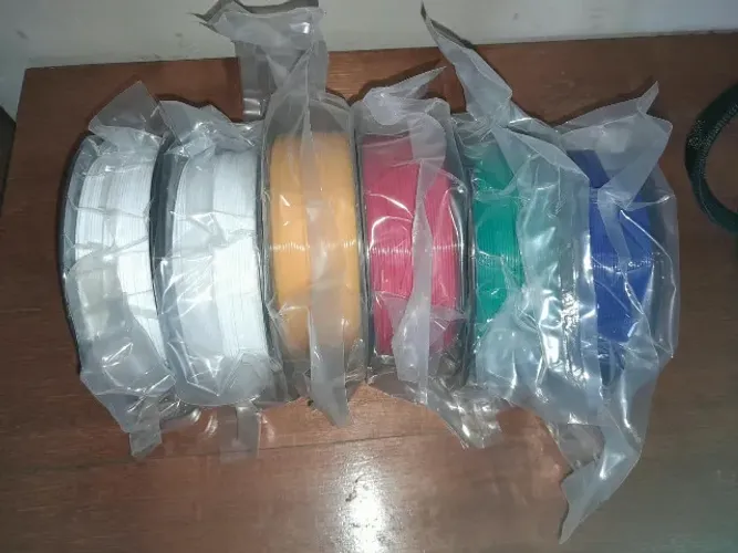 Filamentos para Impressão 3D PETG (1,75mm / 1Kg) - Várias Cores