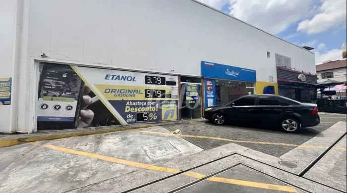 Comercial para alugar no(a) Vila Firmiano Pinto