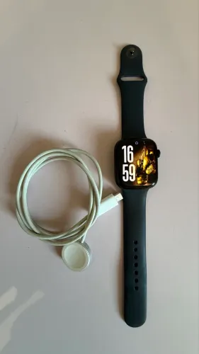 Apple Watch Series  8 - 45mm