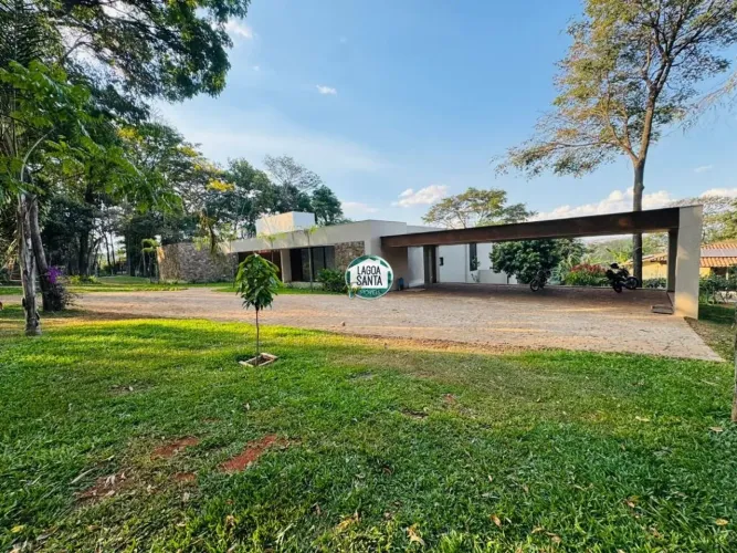 Casa à venda no Condomínio Estância das Amendoeiras Lagoa Santa