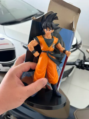 boneco Goku com bastão Dragon Ball Bola De Dragão Anime 20 cm Aniversário Filho Goku 