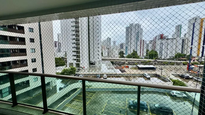 Apartamento para Locação em Boa Viagem, 3 quartos, 1 suite, lazer completo REF: 6628