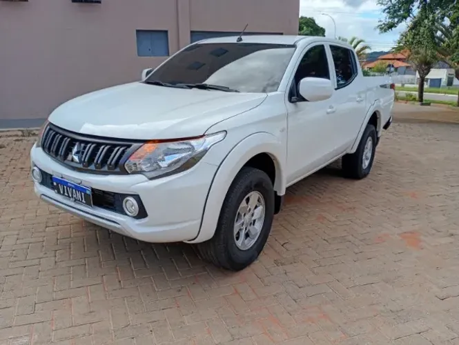 Mitsubishi L200 Triton Sport GL 2.4 Diesel 2023