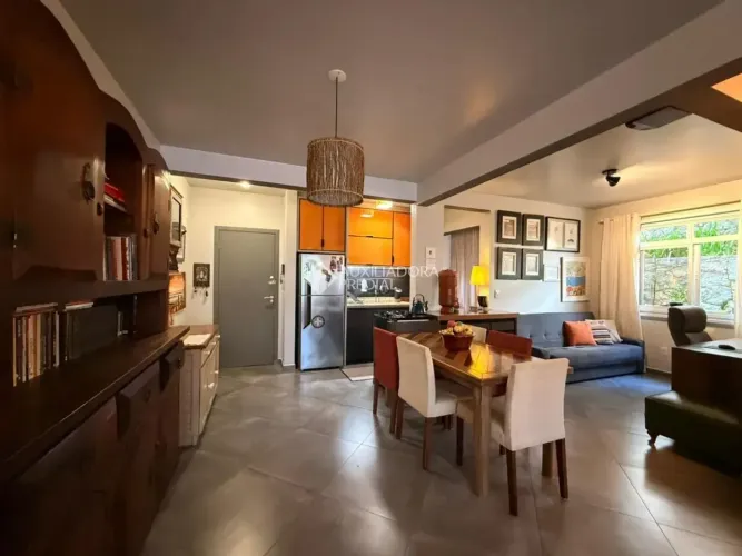 Imóvel para venda possui 60 metros quadrados com 1 quarto em Itacorubi - Florianópolis - S